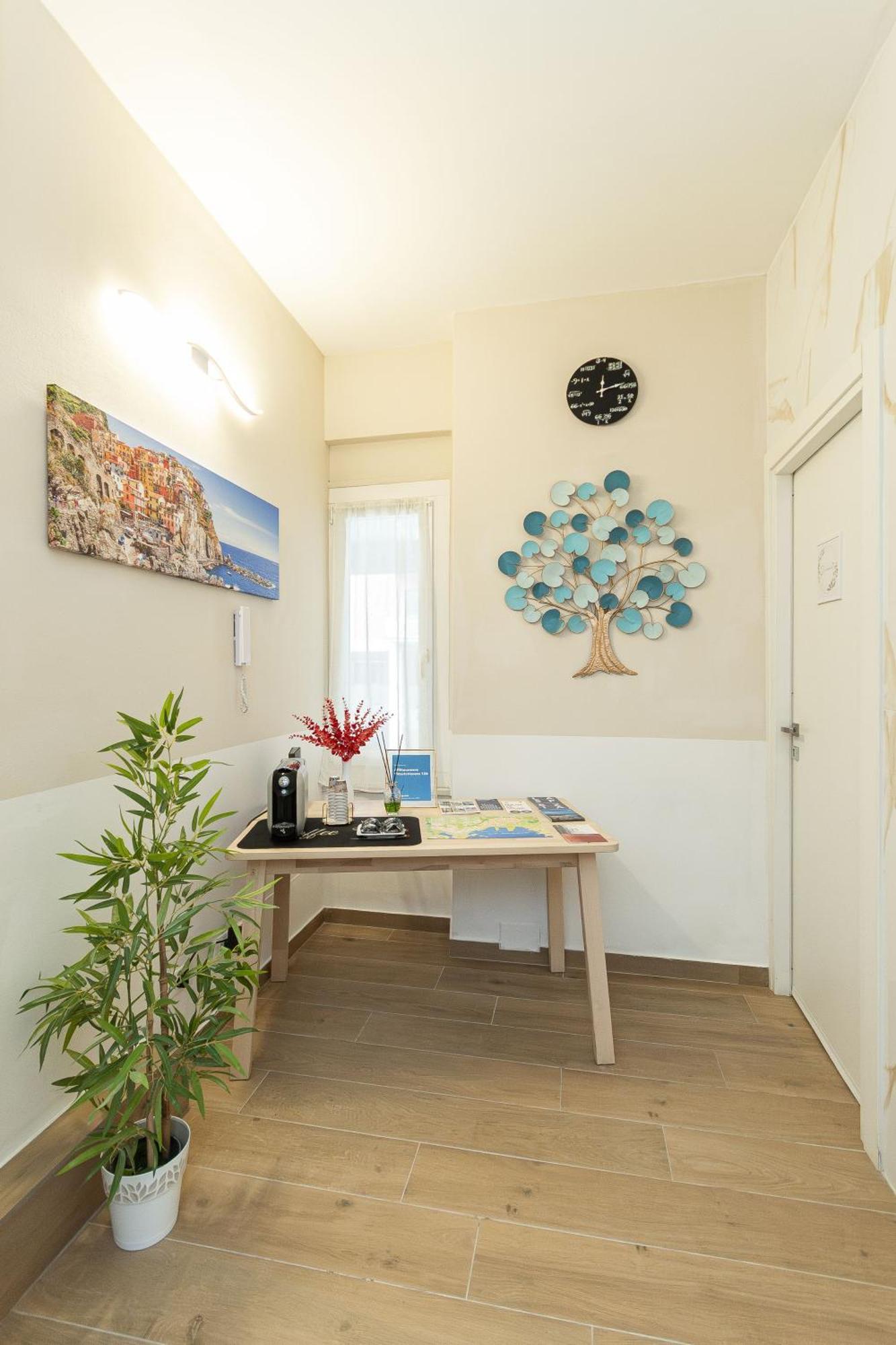 Vittorioveneto126 Bed and Breakfast La Spezia Buitenkant foto